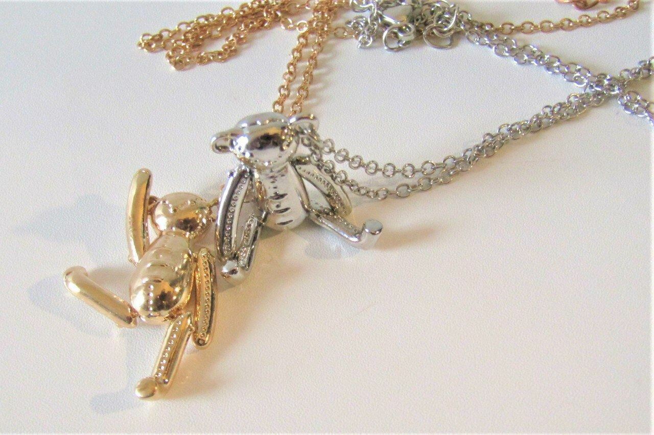 Movable Bear Pendant and Chain (2 Colors)