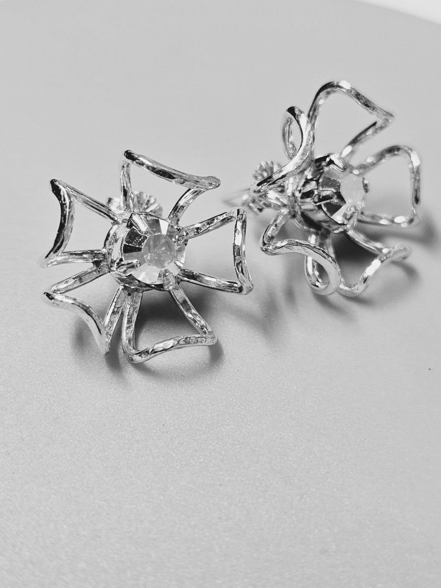 Stunning Handcrafted Sterling Silver Flower Earrings w AB Prism Crystal (OS)