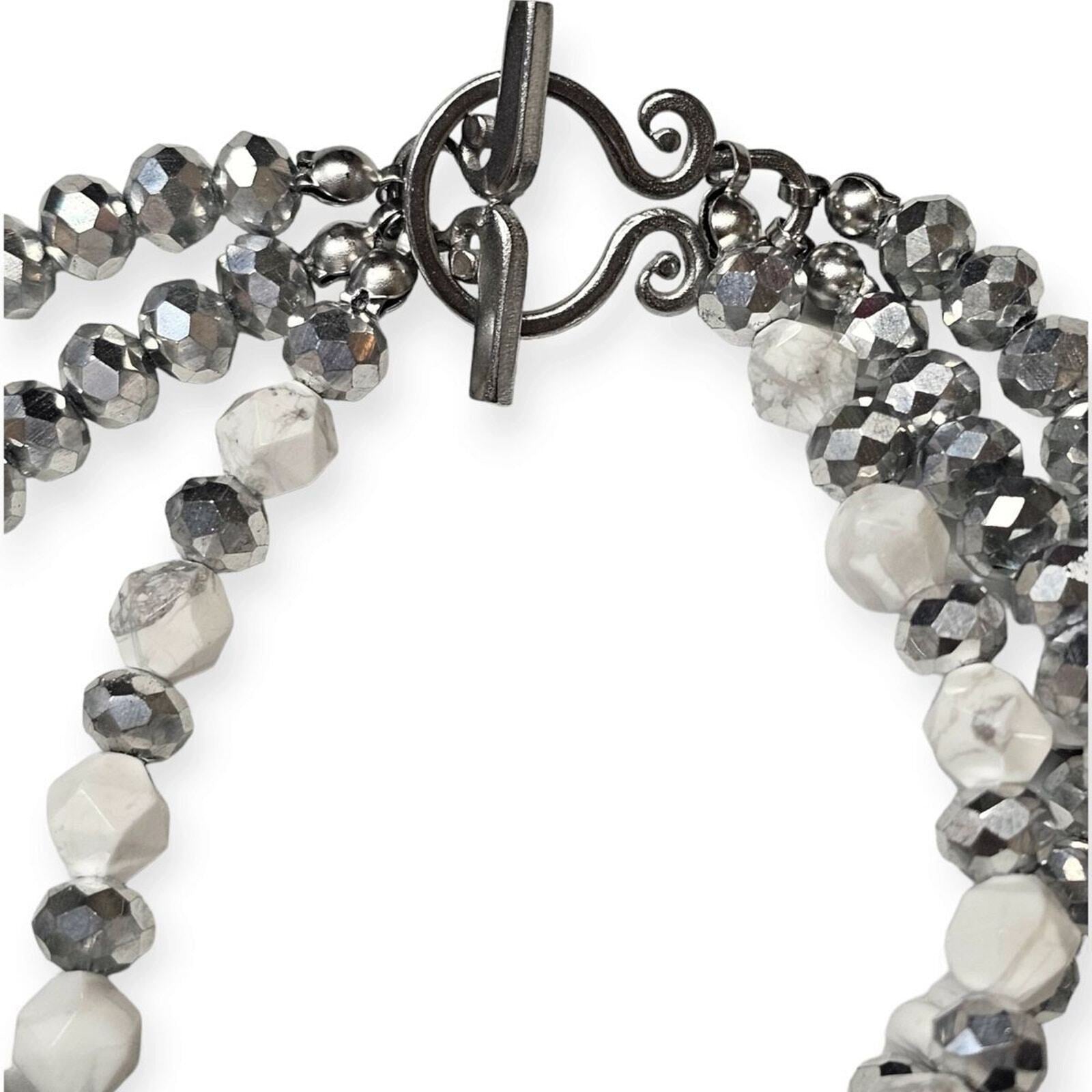 Handcrafted Star-cut Halite & Glass Beads Bracelet